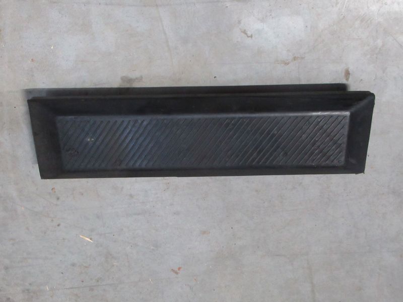 Накладка гусеницы CDM6060W