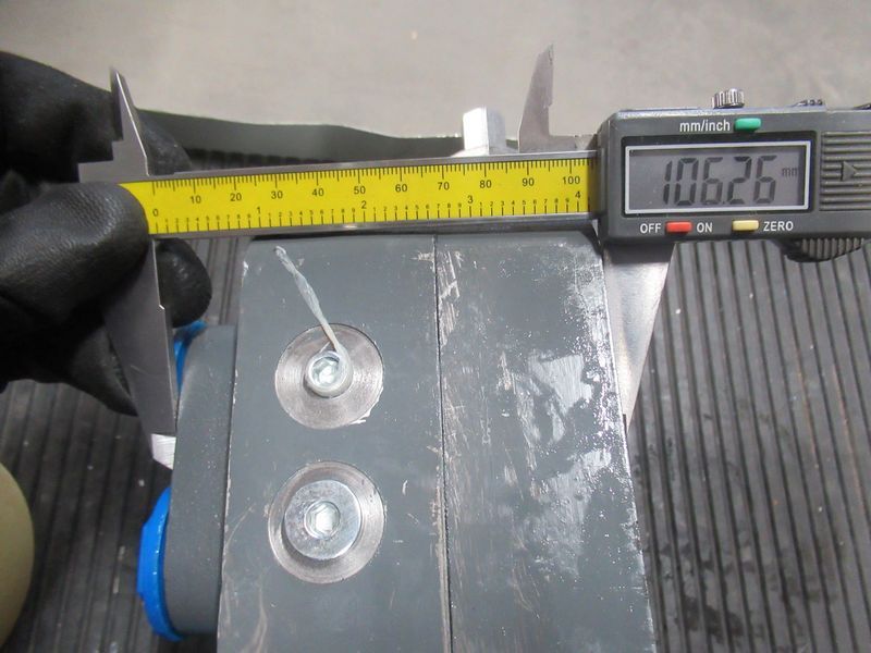 Гидрораспределитель коробки CDM835