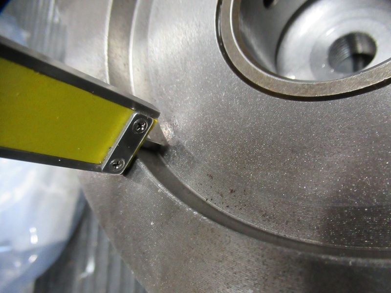 Крышка вала третьей передачи CDM835