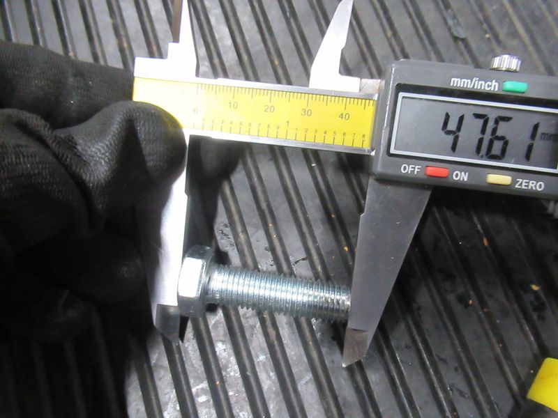 Болт M12*1.5*40