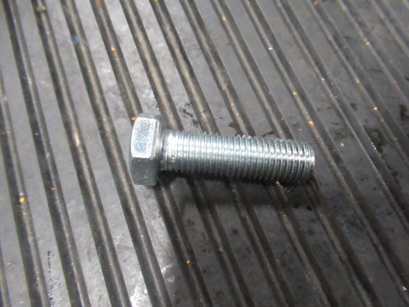 Болт M12*1.5*40