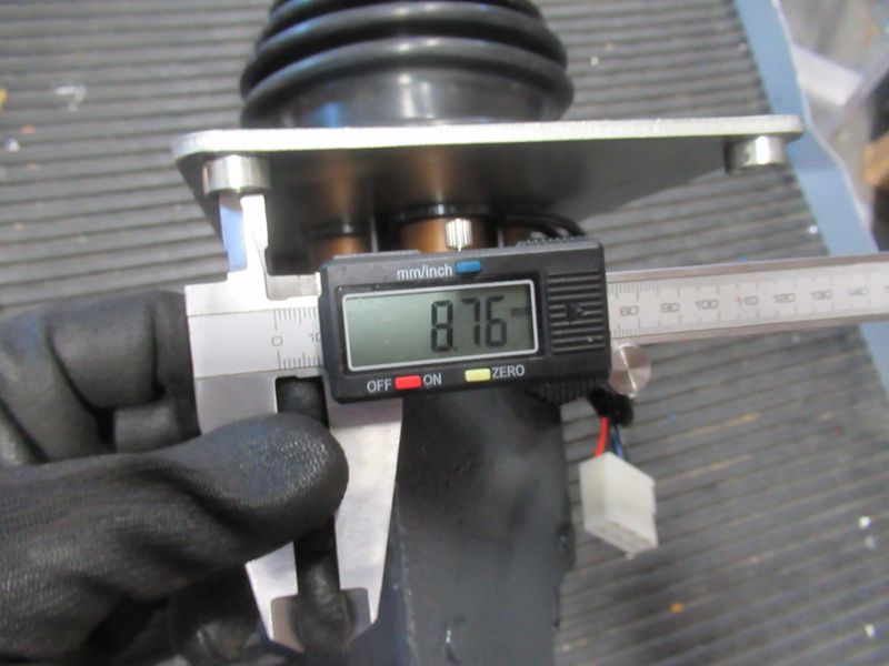 Джойстик 60304000102