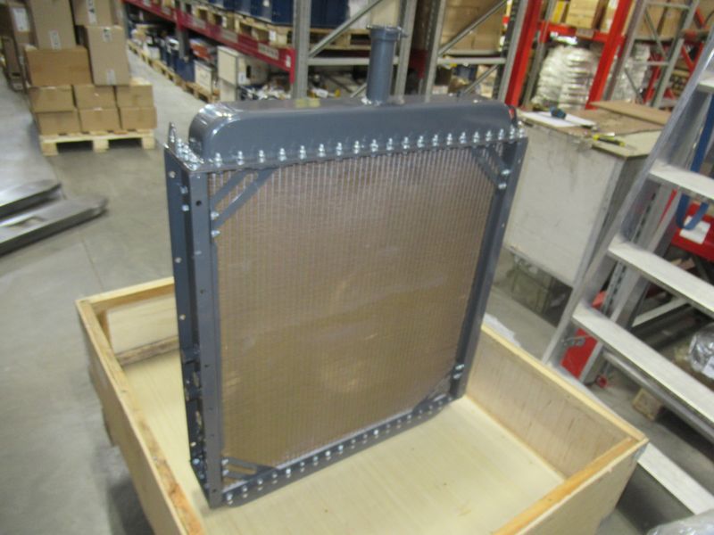 Радиатор LG833