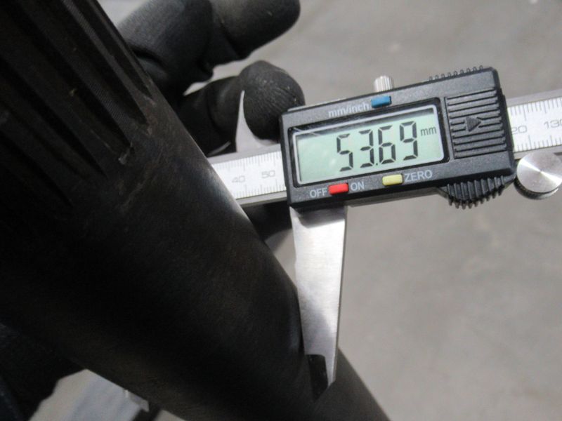 Полуось переднего моста 36400100044