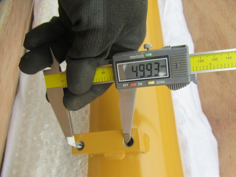 Цилиндр подъема LG833 Φ125/Φ70
