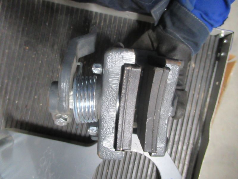 Суппорт CDM853
