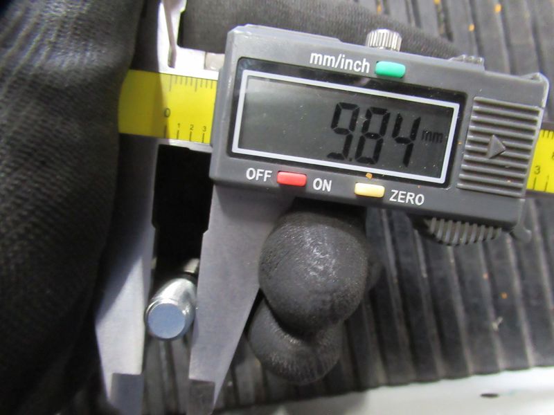 Болт крепления демпферного диска ГДП CDM863