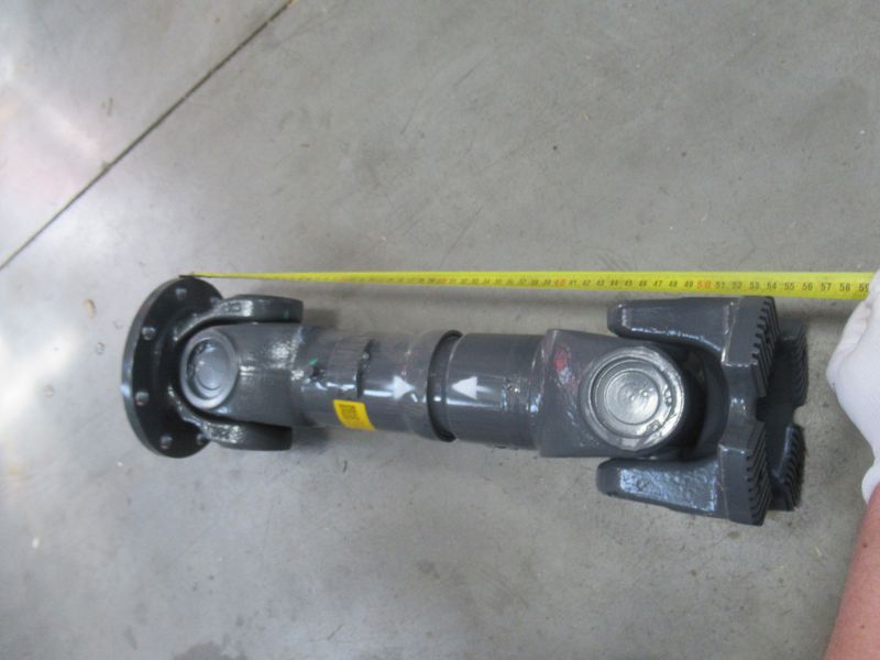 Вал карданный промежуточный CDM863