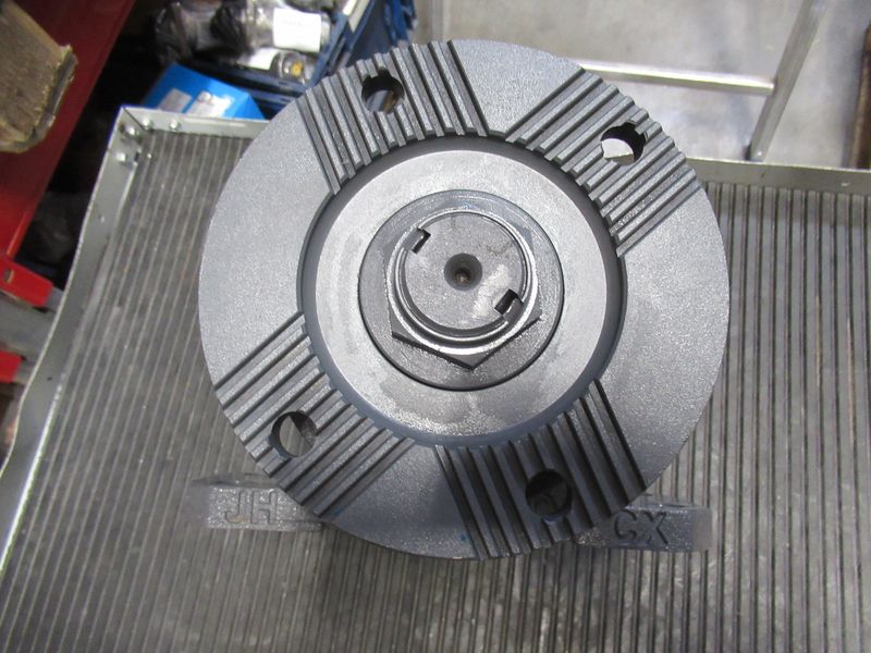 Подшипник подвесной CDM863