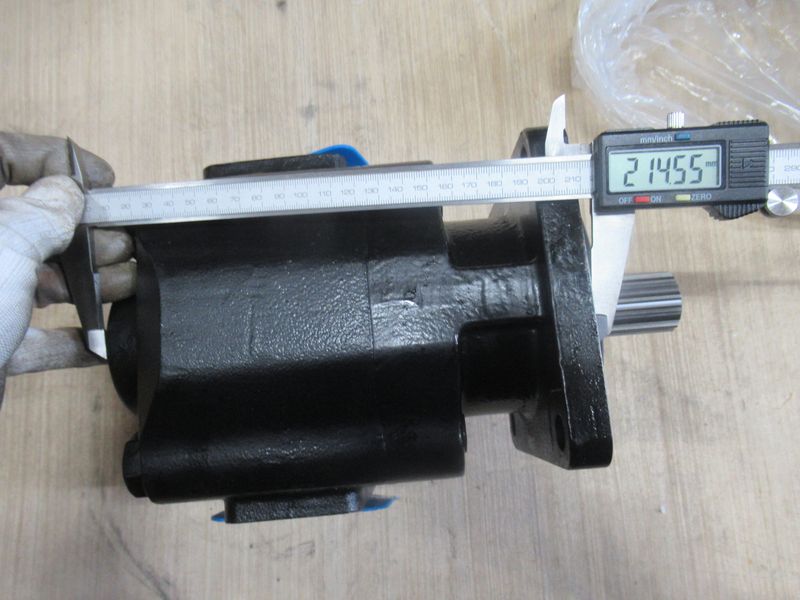 Насос гидравлики CDM863