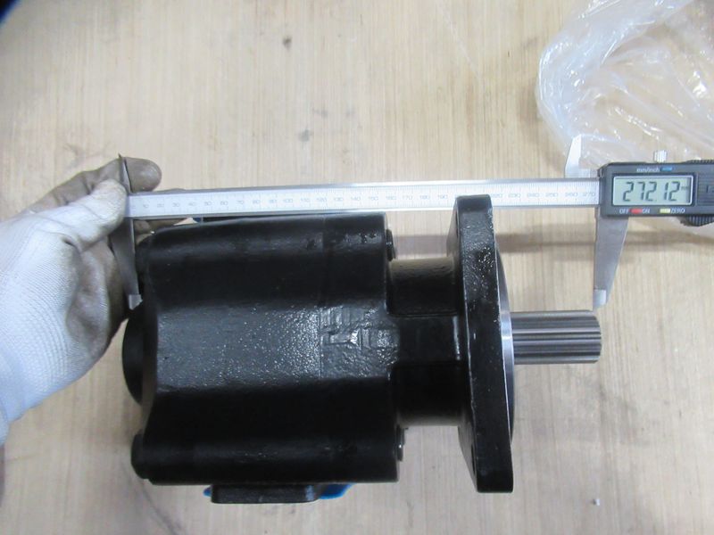 Насос гидравлики CDM863