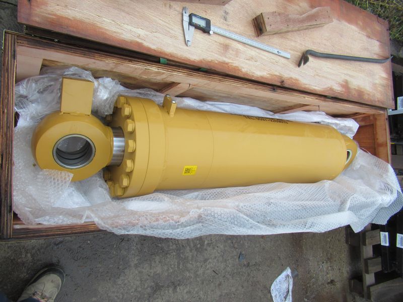Цилиндр наклона CDM863