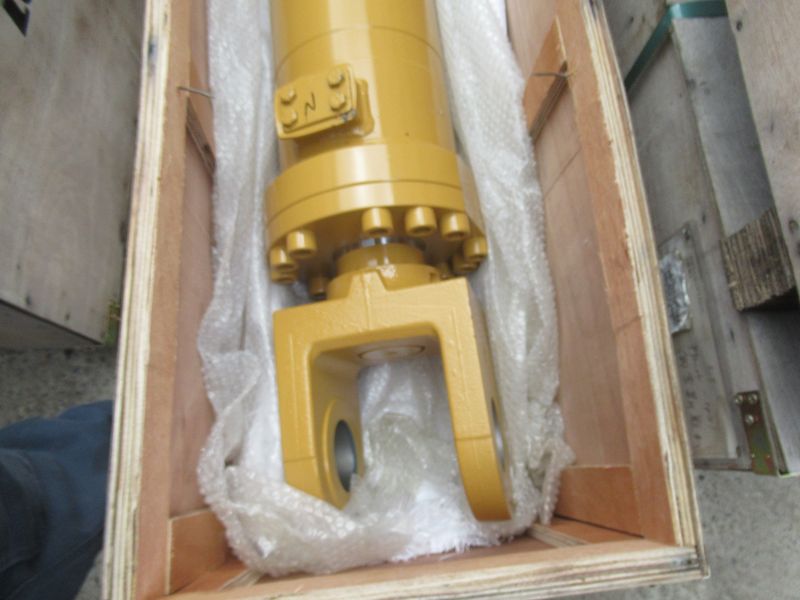 Цилиндр подъема CDM863