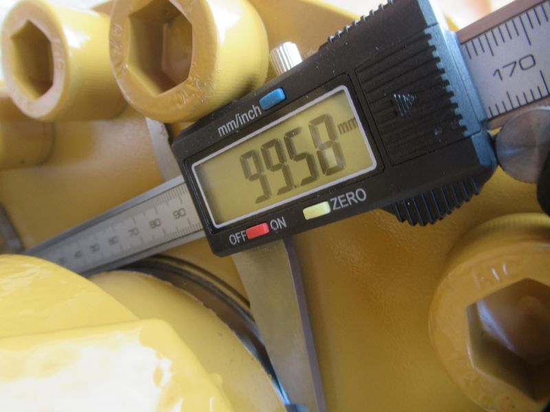 Цилиндр подъема CDM863