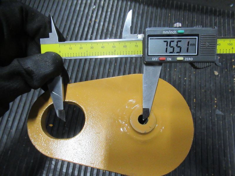 Палец рулевого цилиндра CDM863