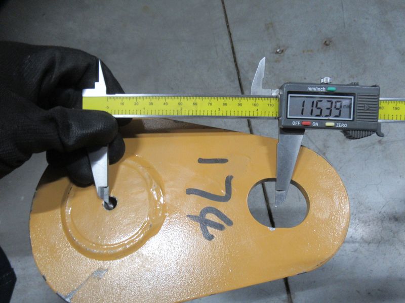 Палец стрелы центральный CDM863