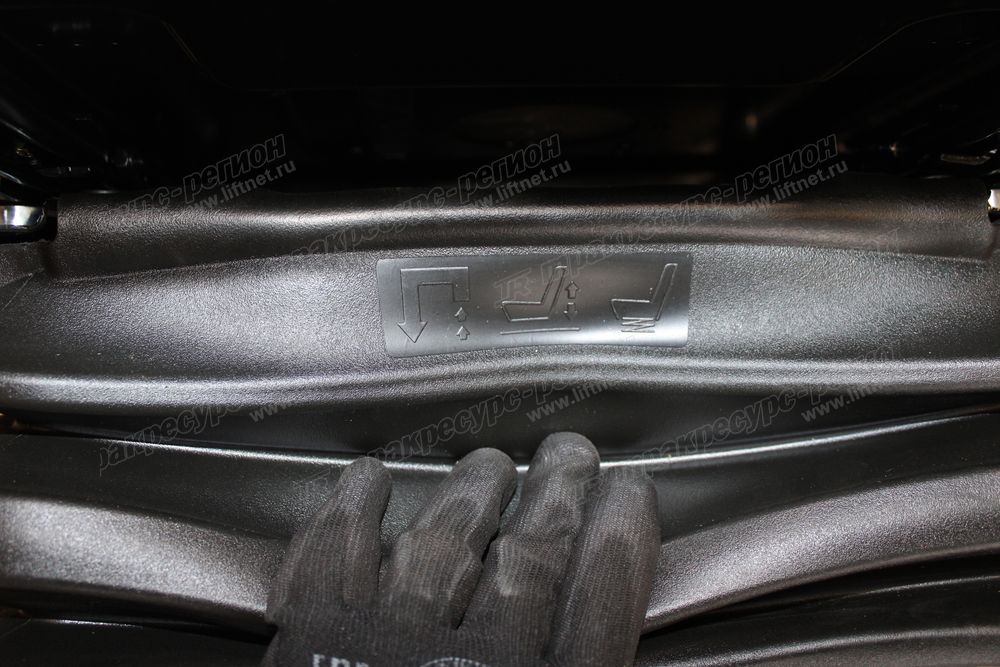 Сиденье CDM863