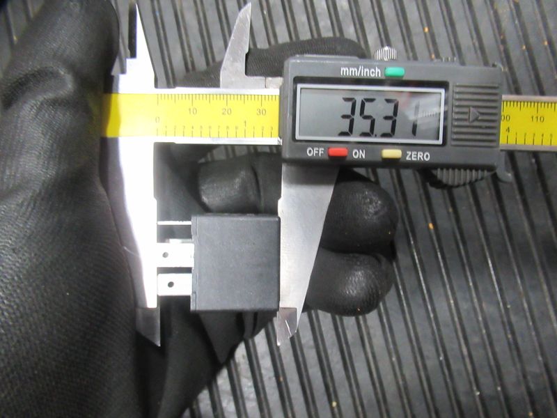 Реле  CDM863N