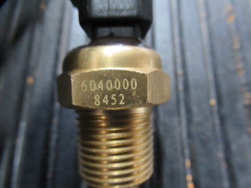 Датчик температуры масла ГДП CDM863