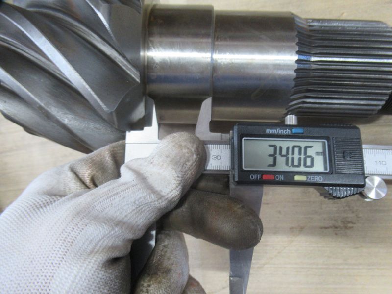 Пара коническая заднего дифференциала CDM863