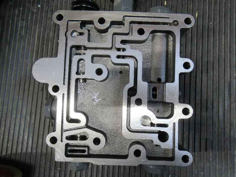 Клапан распределительный ГДП CDM863