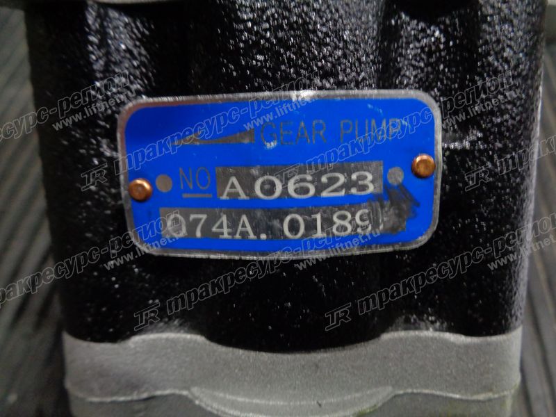 Насос гидравлический 67110-23440-71