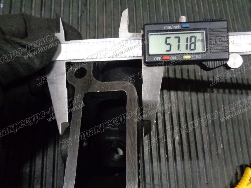 Адаптер водяного насоса 612600060171A