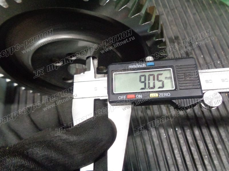 Шестерня распредвала 60101100368