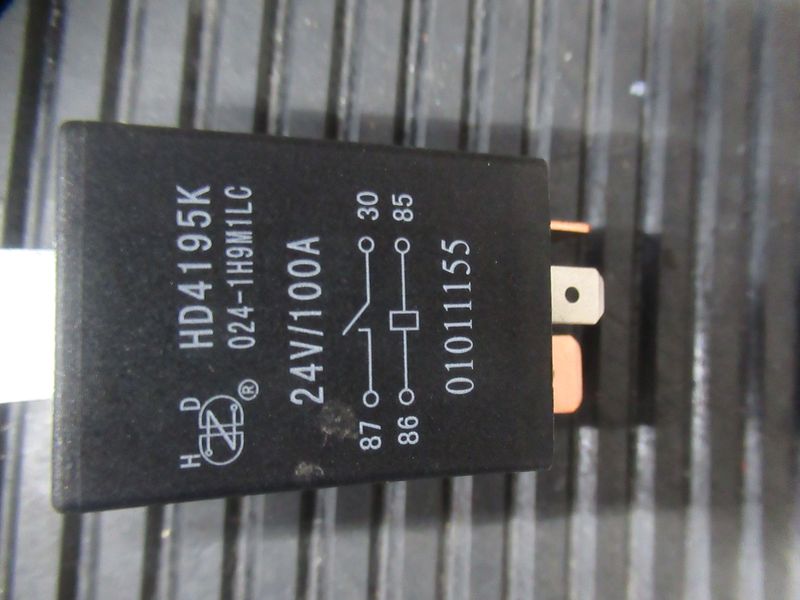 Реле 60400008038