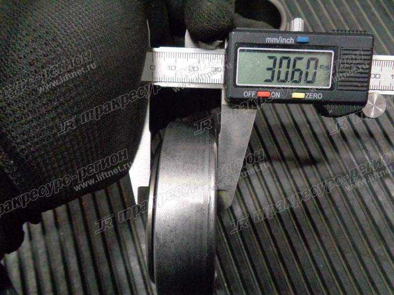 Муфта выжимного подшипника в сборе 31230-23320-71