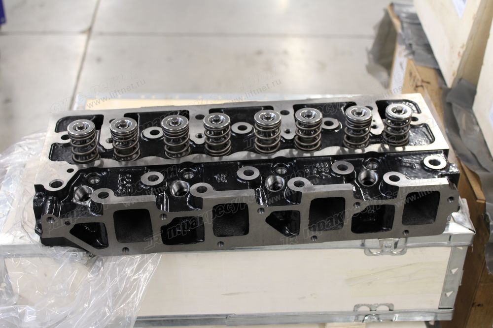 Головка блока цилиндров YM129904-11700
