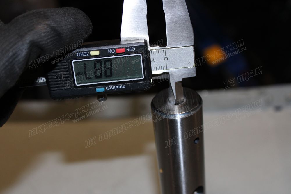 Палец A73J4-32111