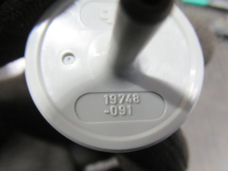 Клапан 14958-H9810