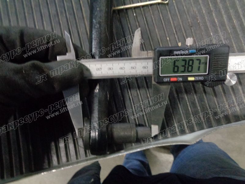 Наконечник рулевой 04431-40052-71