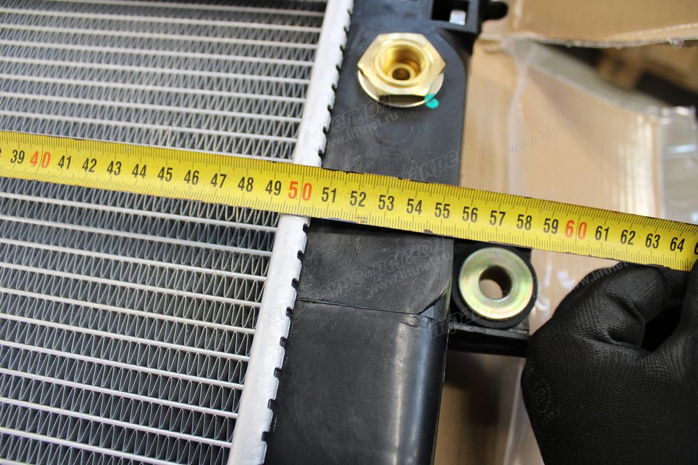 Радиатор 16410-13850-71