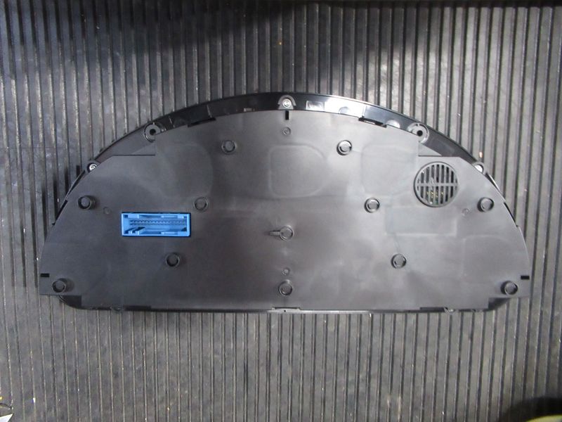 Панель приборов CDM863