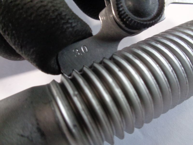 Болт 51203172421