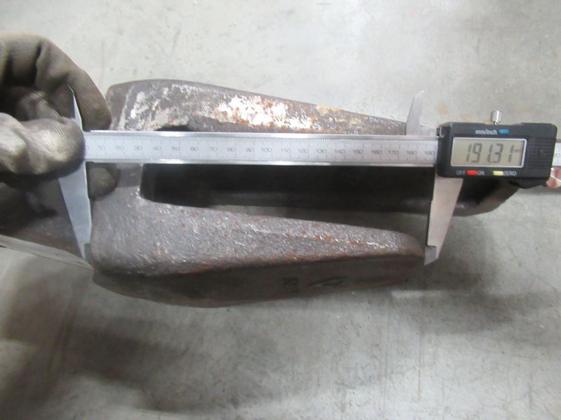 Адаптер ковша CDM6245