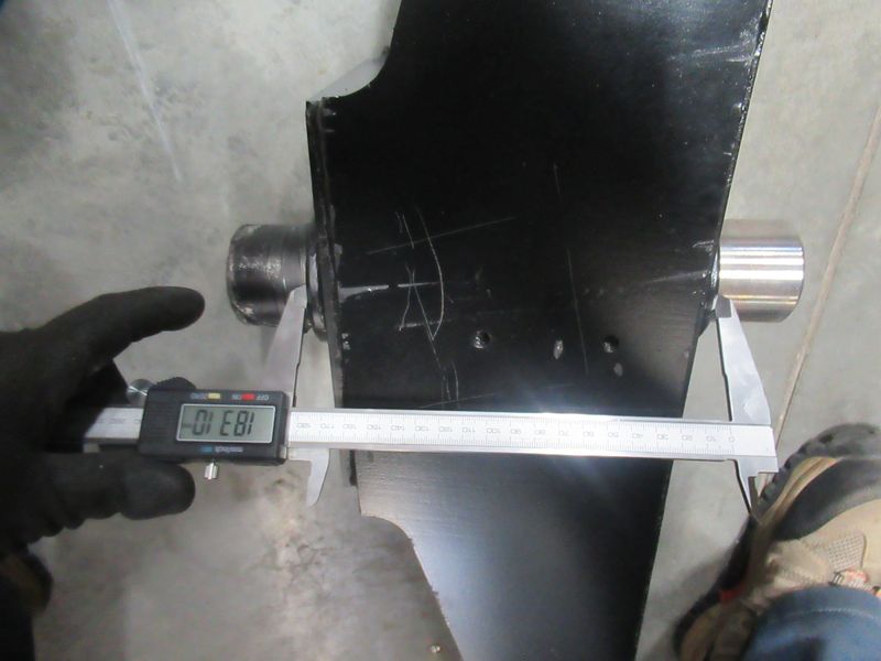 Балка управляемого моста 43102-26701-71