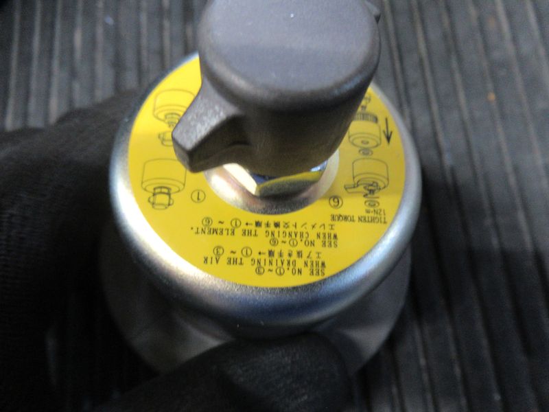 Сапун гидробака CDM6035