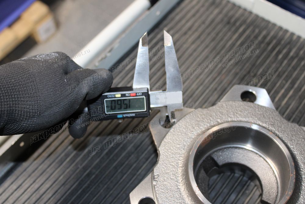 Ступица управляемого моста 81HA-50061