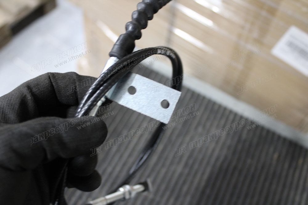 Трос газа R564-511000-000