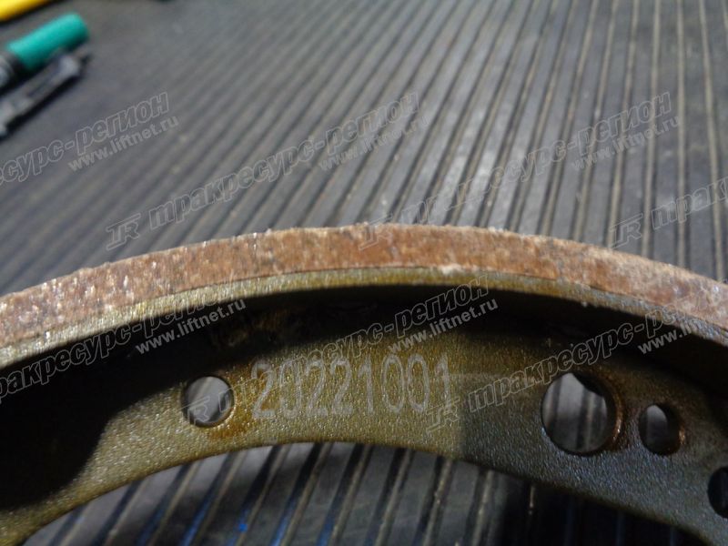 Колодки тормозные FD82806C8