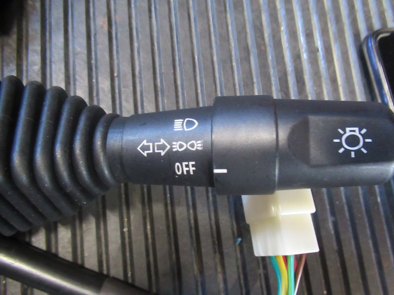 Переключатель подрулевой E32B0FF3E