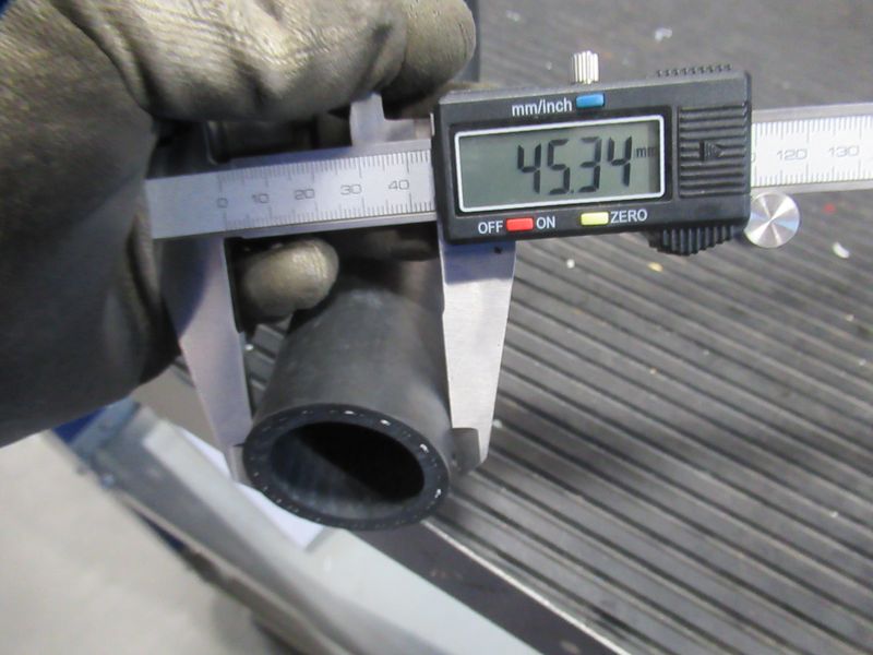 Патрубок радиатора нижний 6FC348C60