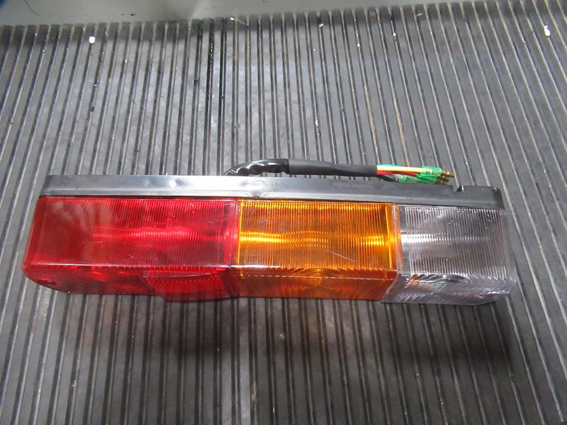 Фара задняя комбинированная 6FD098950