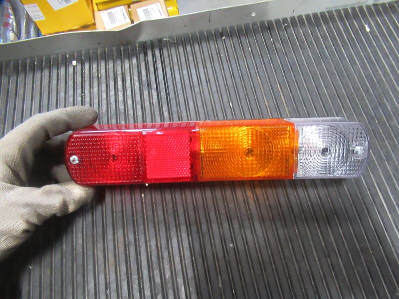 Фара задняя комбинированная 6FD098950