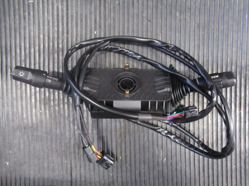 Переключатель подрулевой E101EE6C4
