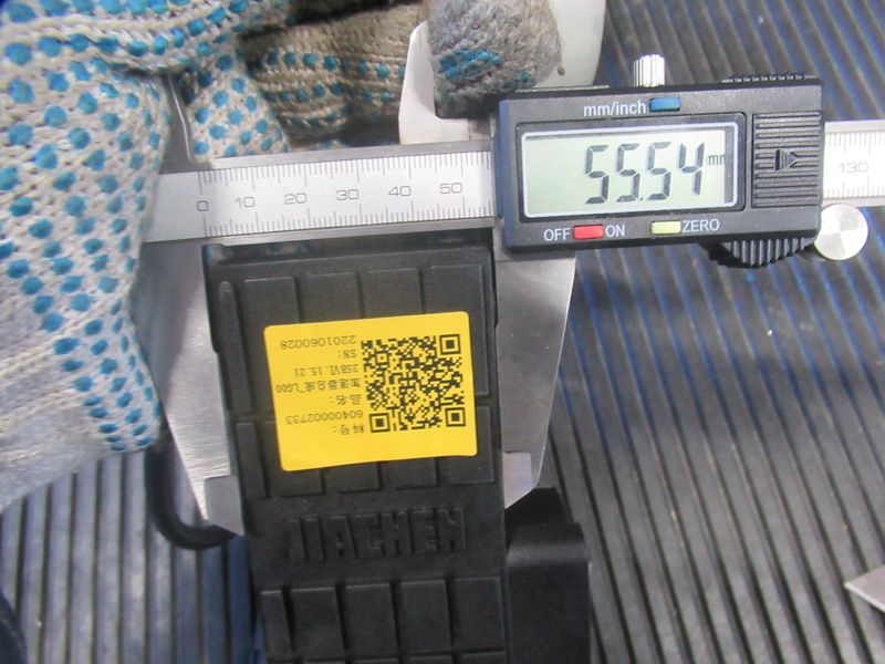 Педаль газа E101EE6AD