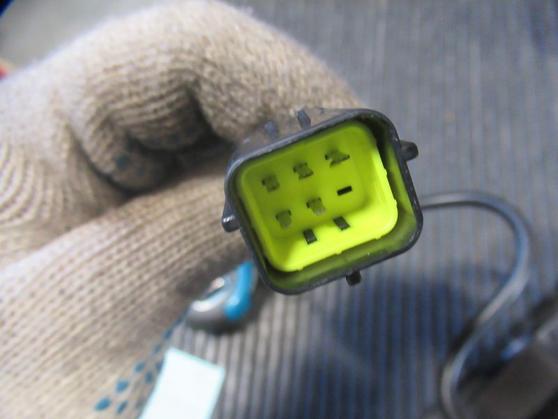 Педаль газа E101EE6AD